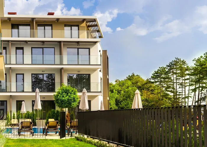 Open Sea Panorama Обзор