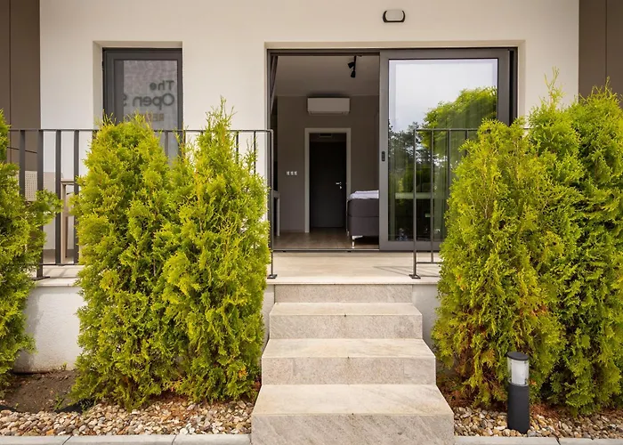 Open Sea Panorama Обзор